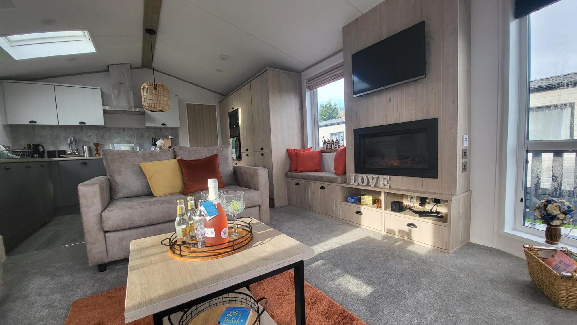 Honeycomb Lodge - Holiday Home 5 Min From Padstow Zewnętrze zdjęcie
